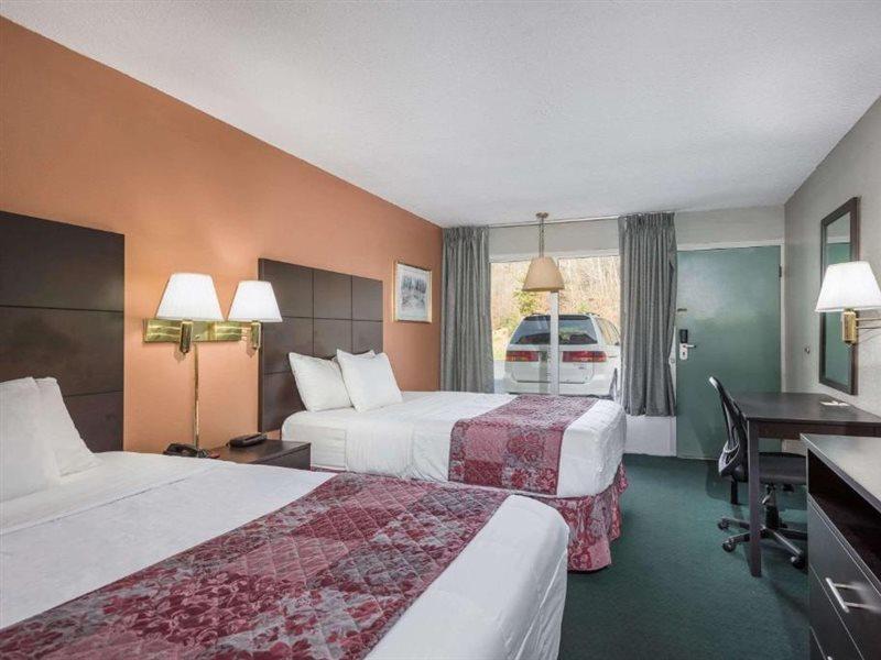 Days Inn By Wyndham Jellico - Tennessee State Line Εξωτερικό φωτογραφία