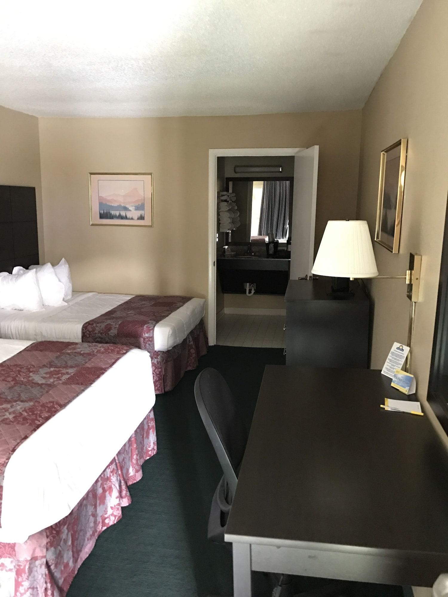 Days Inn By Wyndham Jellico - Tennessee State Line Εξωτερικό φωτογραφία