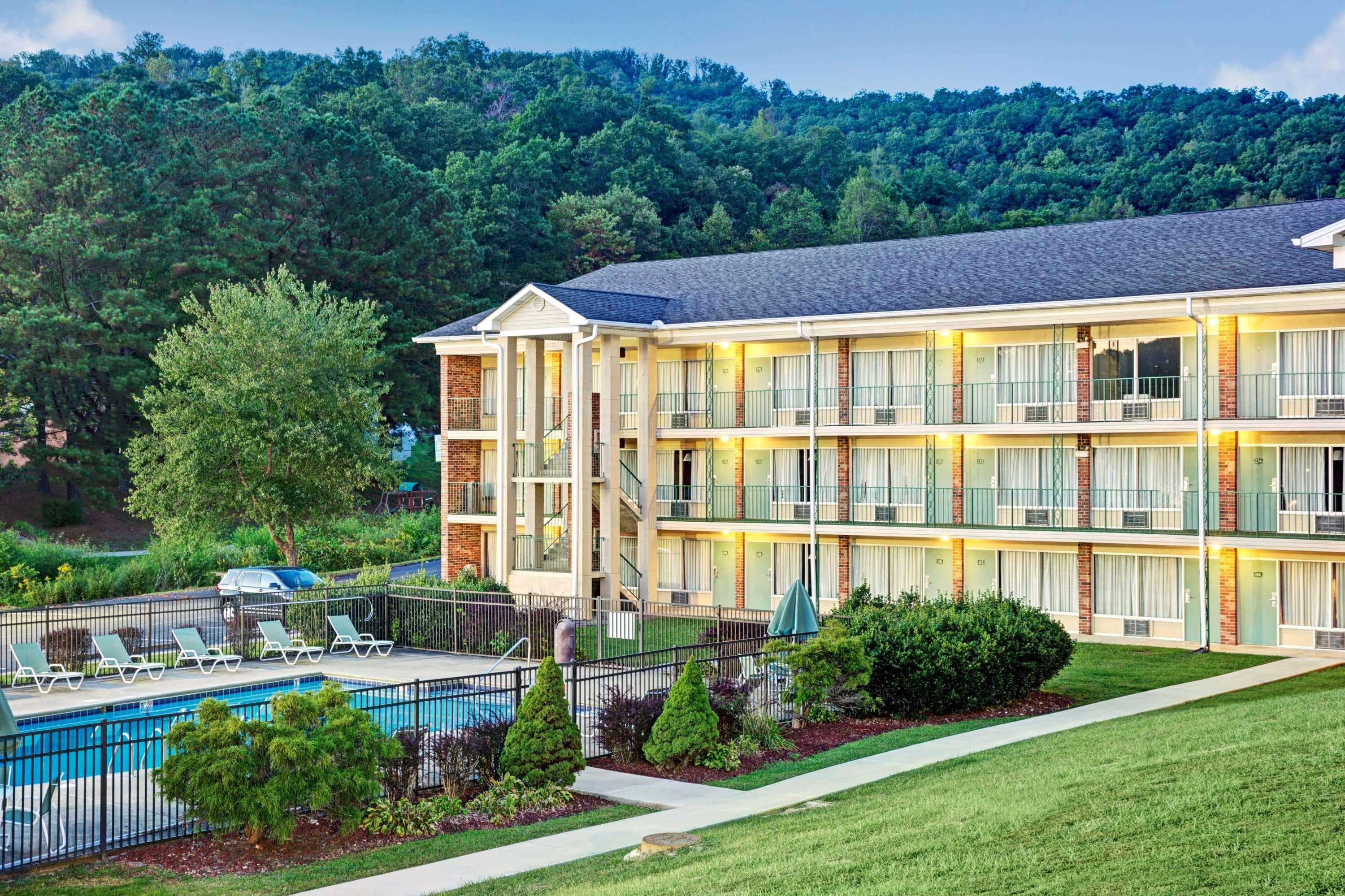 Days Inn By Wyndham Jellico - Tennessee State Line Εξωτερικό φωτογραφία