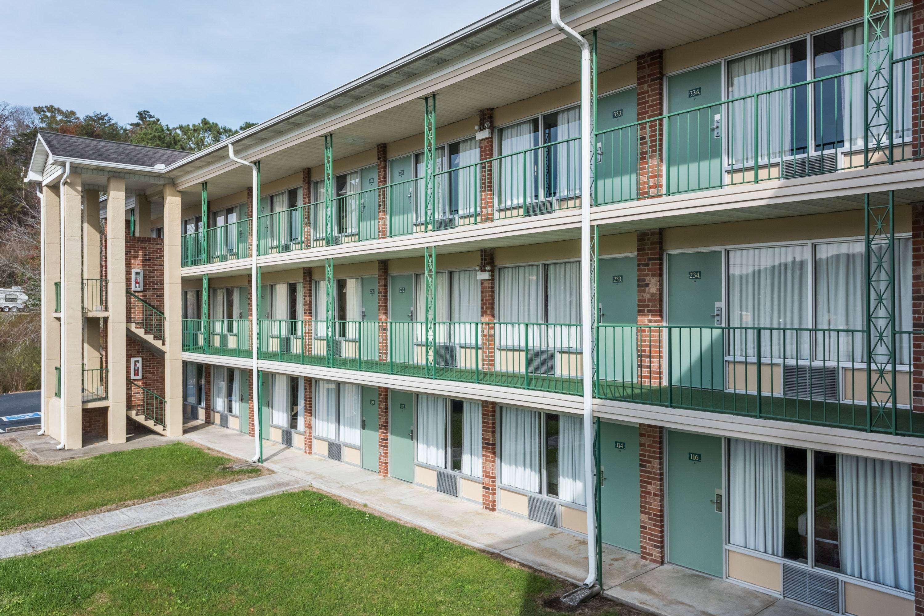Days Inn By Wyndham Jellico - Tennessee State Line Εξωτερικό φωτογραφία