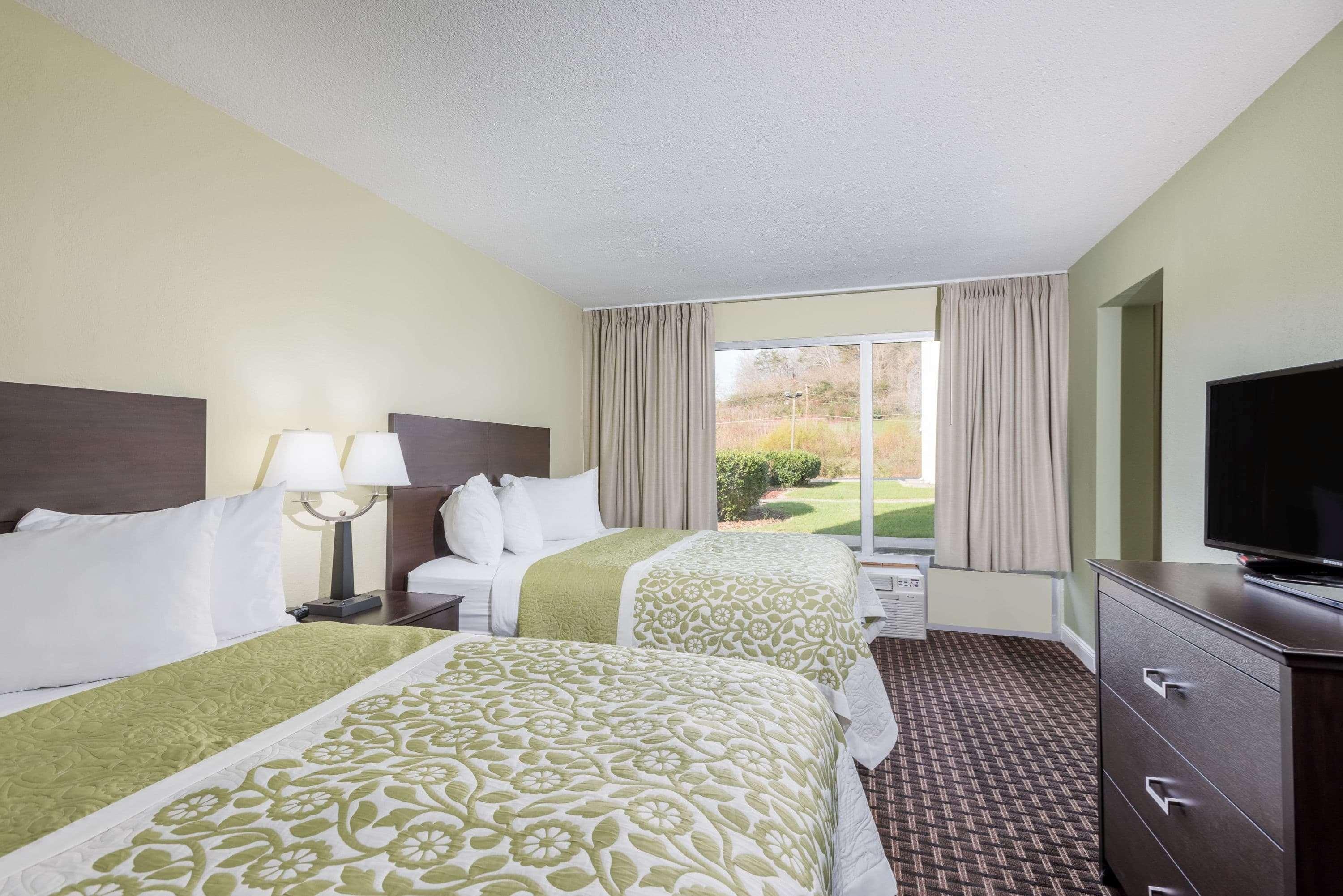 Days Inn By Wyndham Jellico - Tennessee State Line Εξωτερικό φωτογραφία
