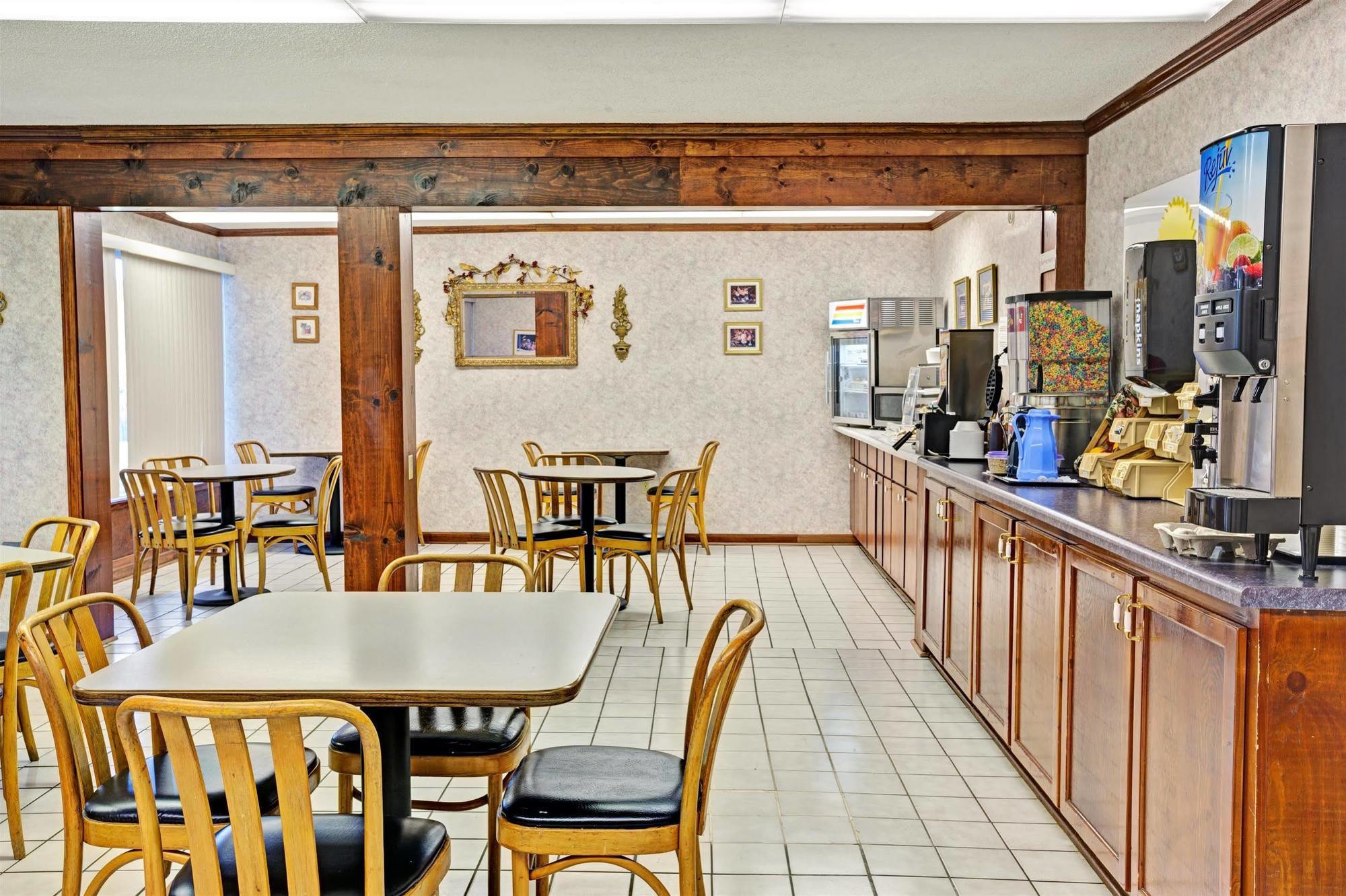 Days Inn By Wyndham Jellico - Tennessee State Line Εξωτερικό φωτογραφία