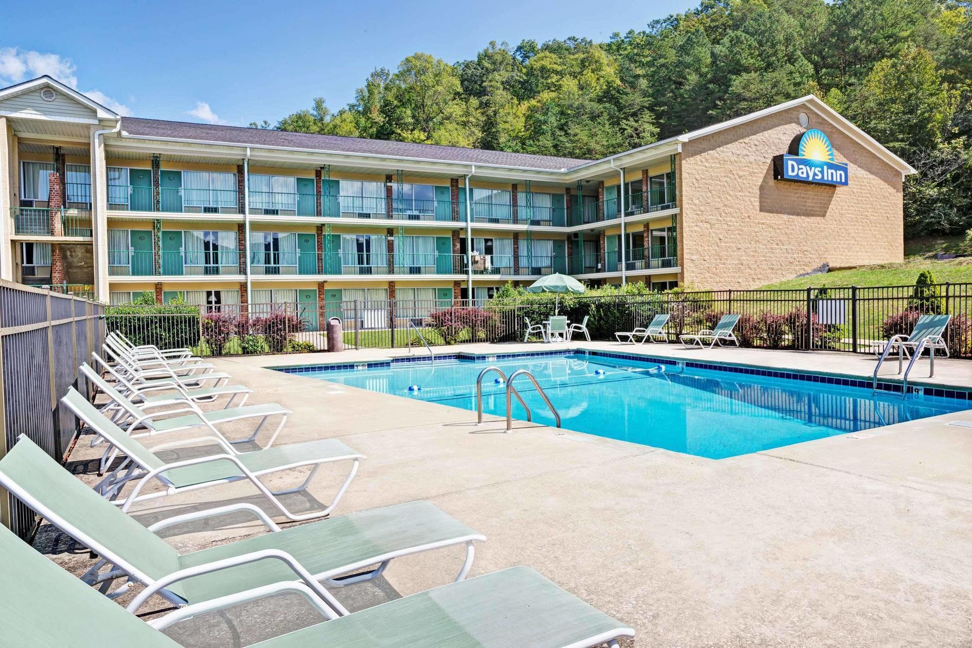 Days Inn By Wyndham Jellico - Tennessee State Line Εξωτερικό φωτογραφία