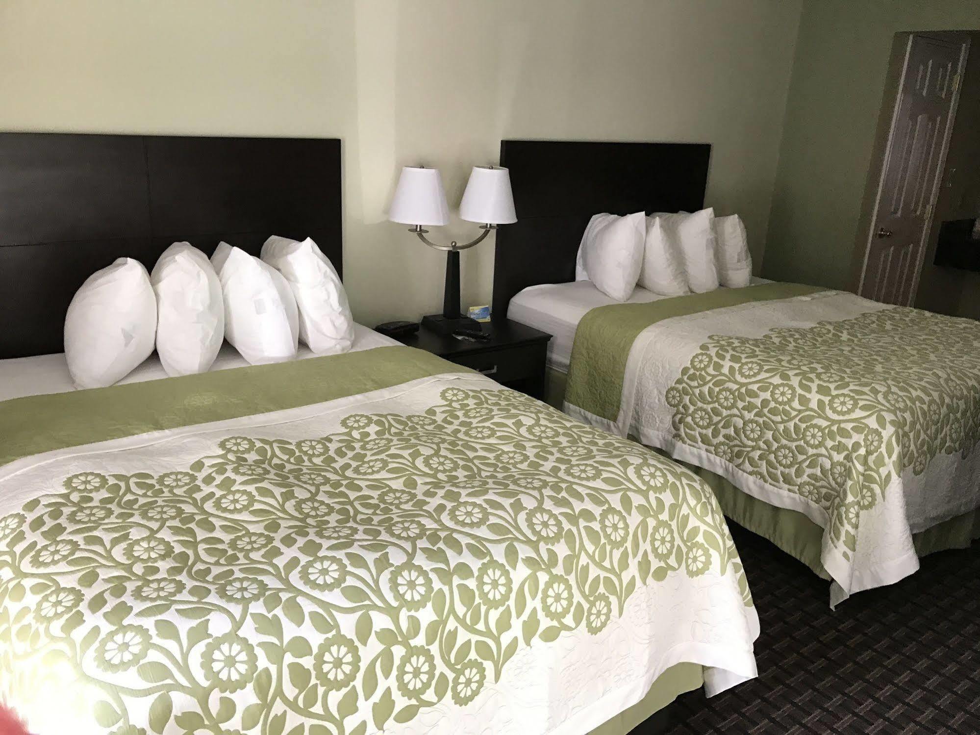 Days Inn By Wyndham Jellico - Tennessee State Line Εξωτερικό φωτογραφία